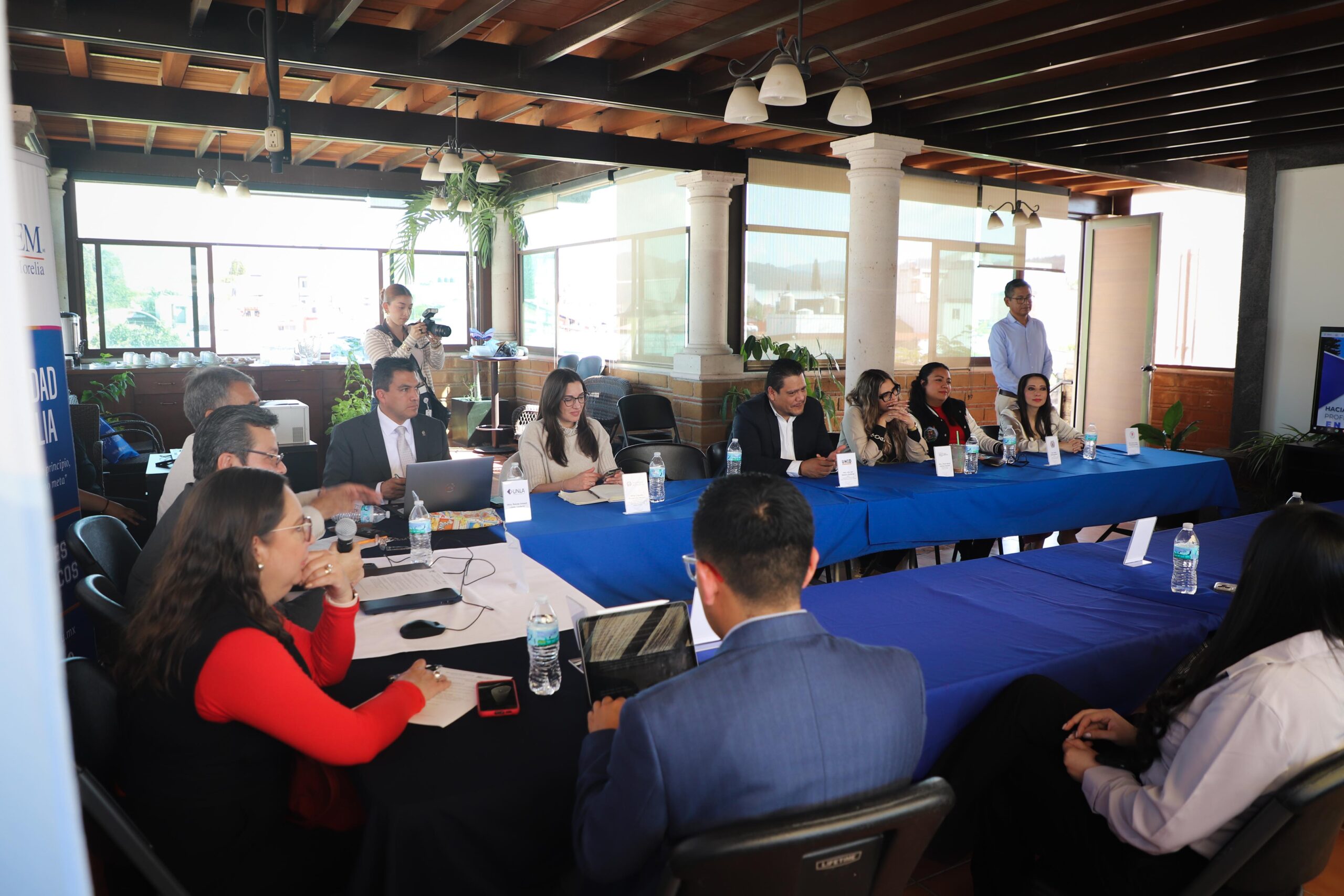 251105 Sesión ordinaria Red Juntos_-12