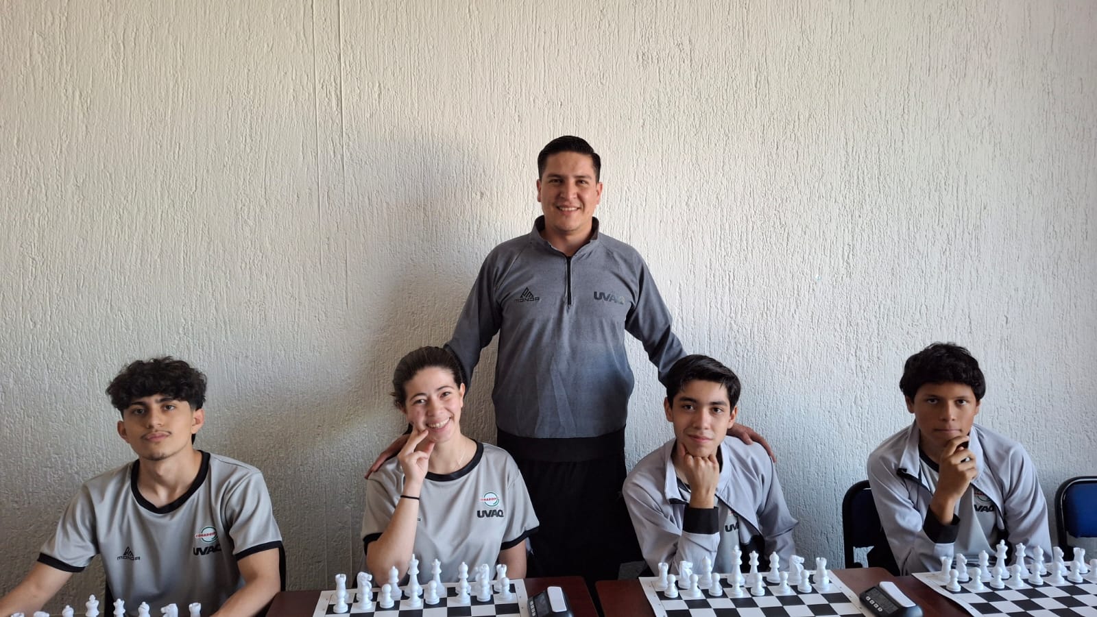 Comienzan las batallas del Campeonato Nacional de Ajedrez 2025 CONADEIP en la UVAQ