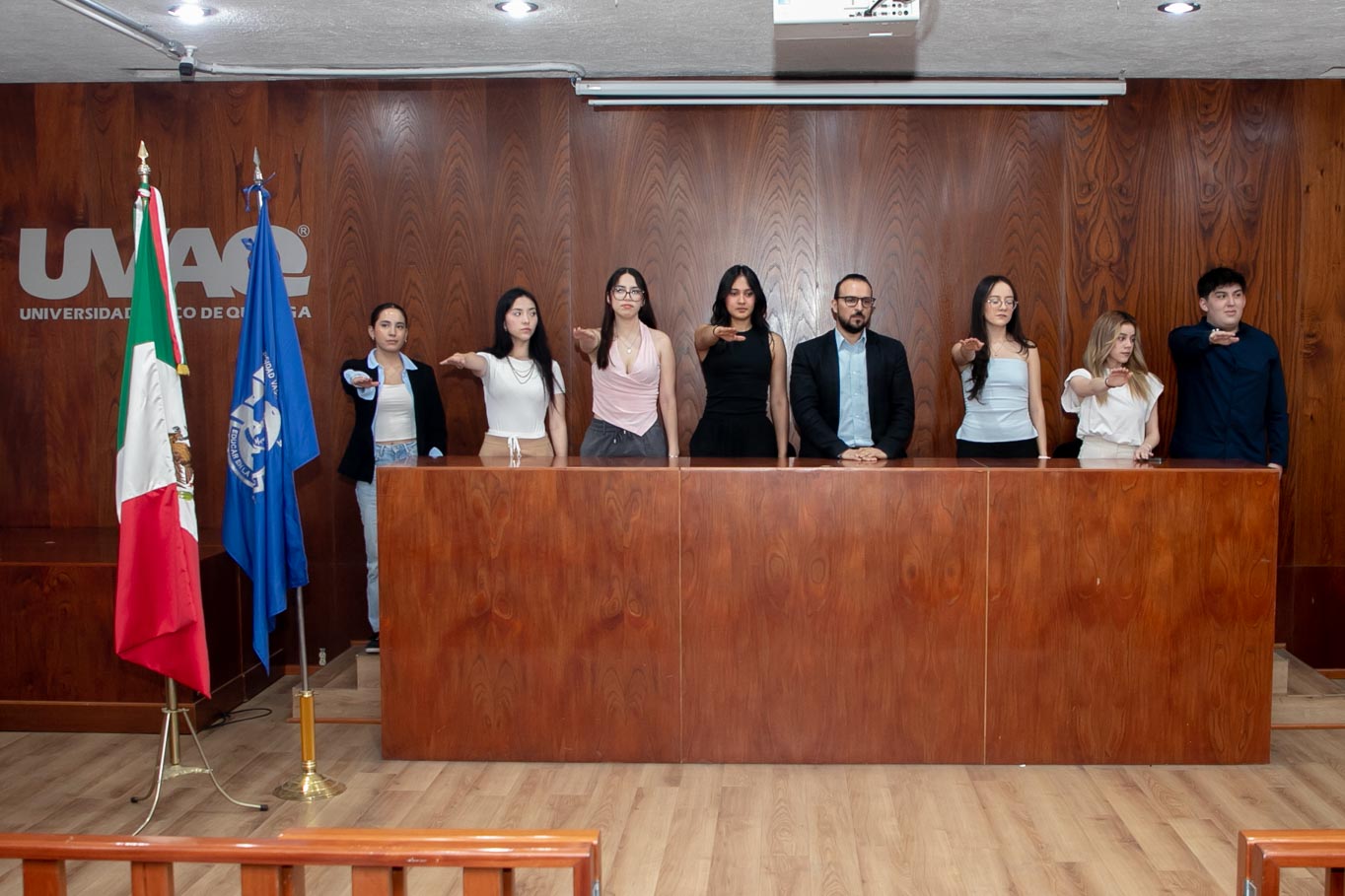 250814 Sociedad de alumnos Mercadotecnia_-6