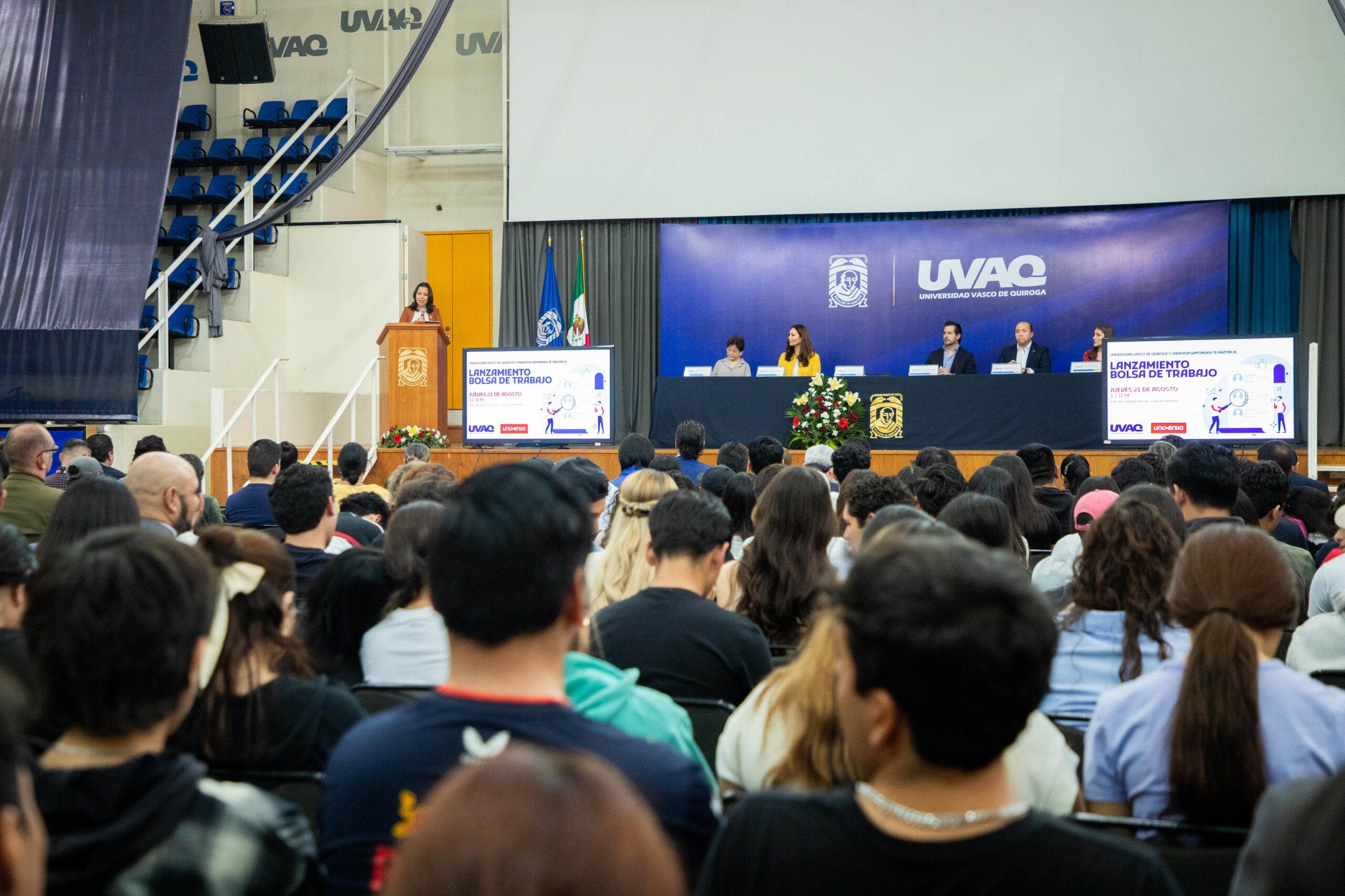 250821 UVAQ y UNIVERSIA SANTANDER _-10