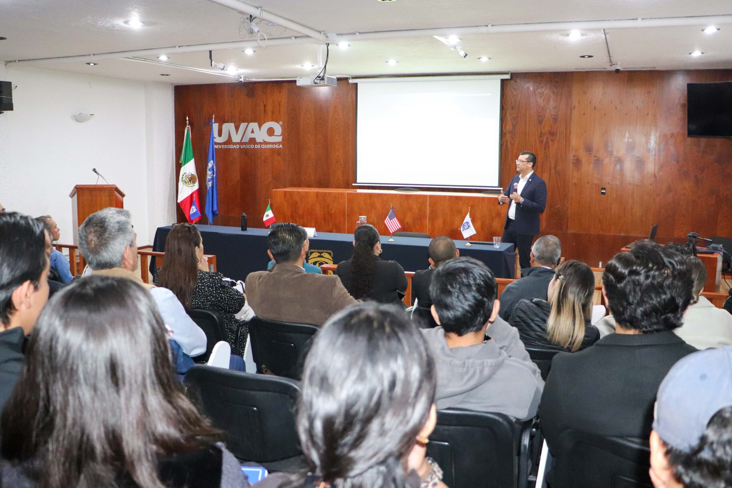 250829 Inteligencia Artificial y Economía_-9