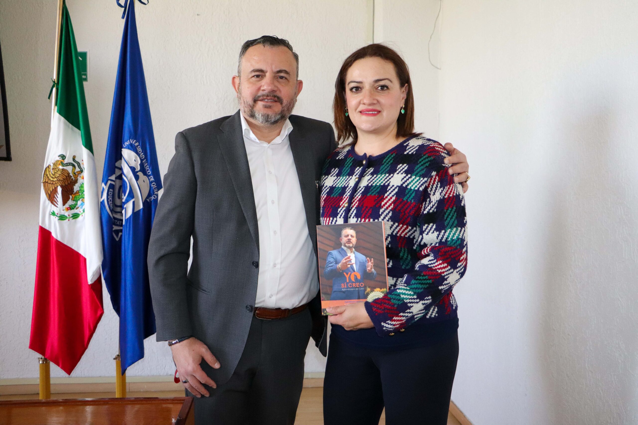 251114 Presentación Libro_-15