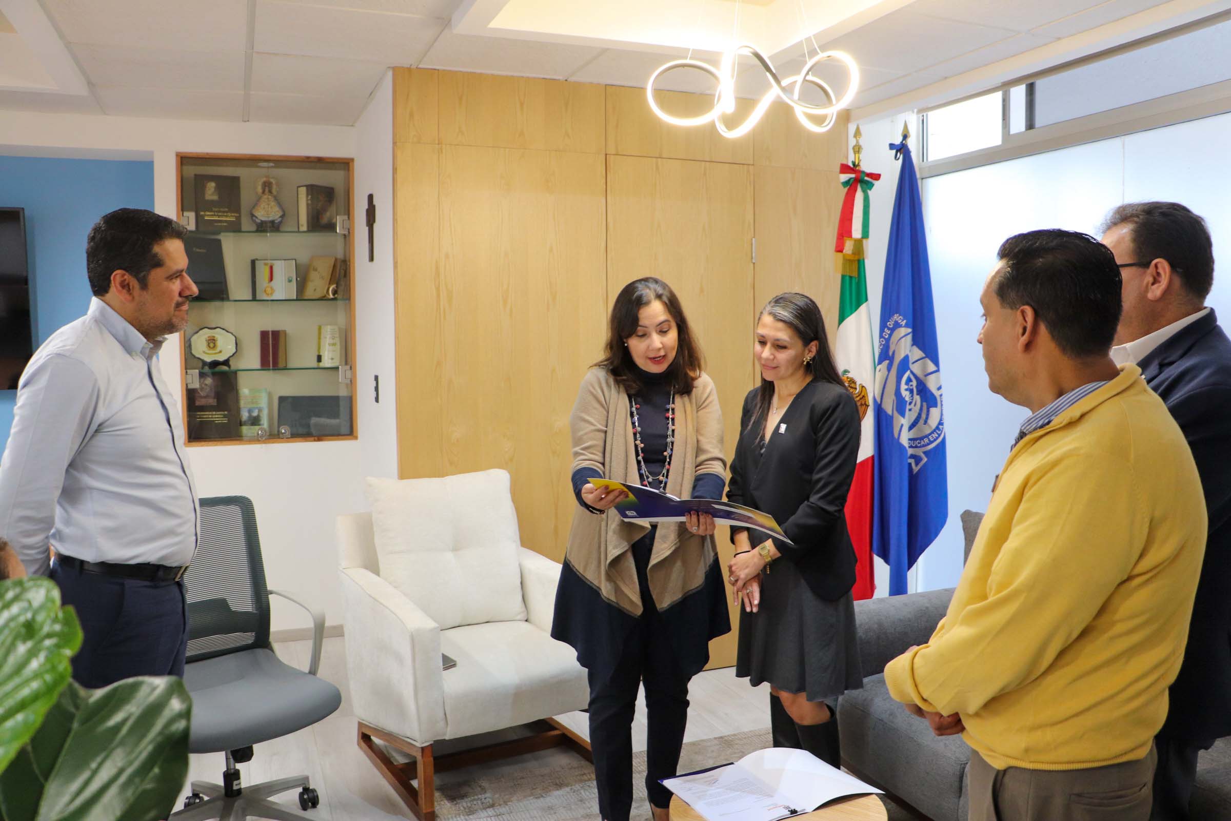 251125 Acreditación Licenciaturas Diseño-1