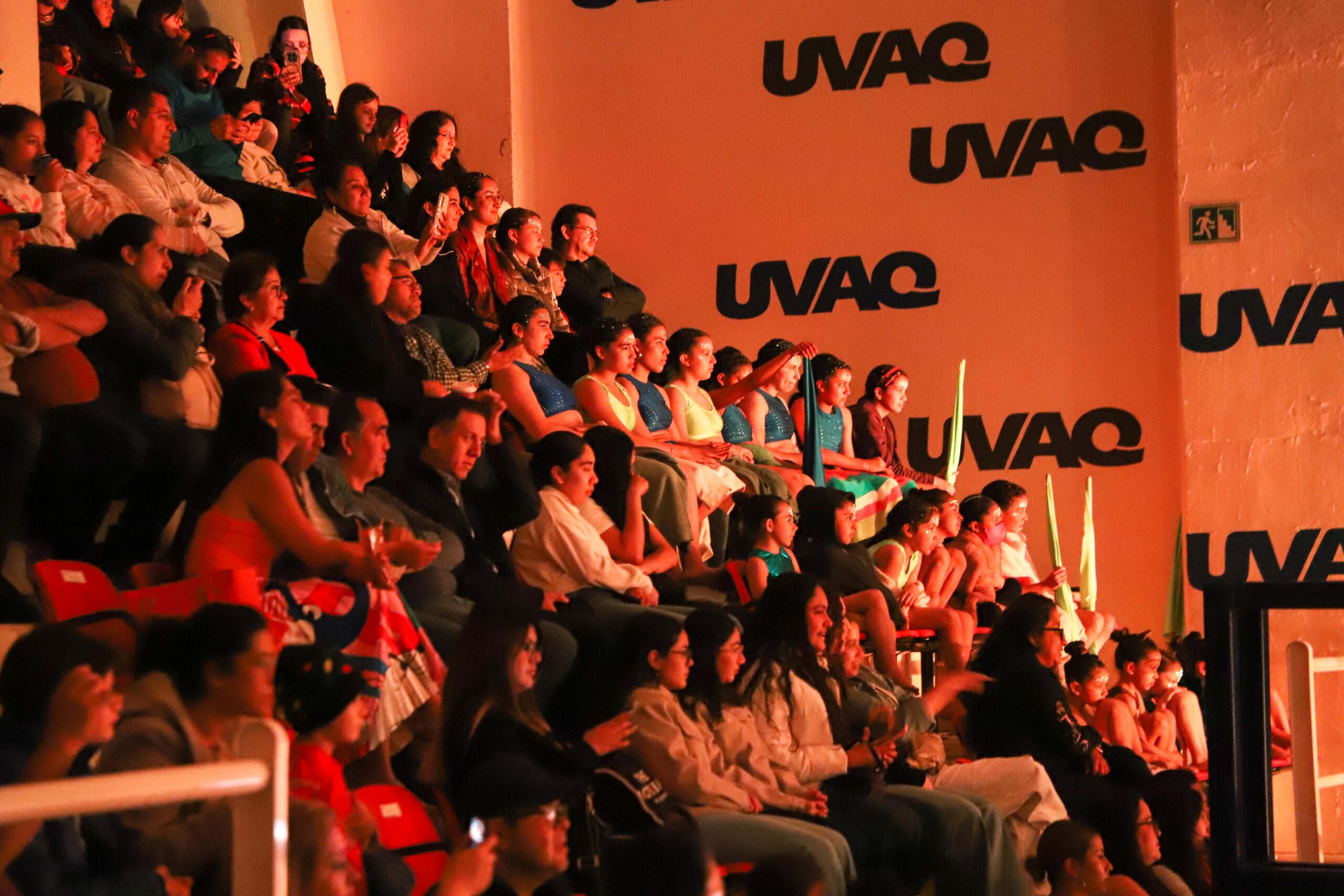 251204 Circo Aladdin-1