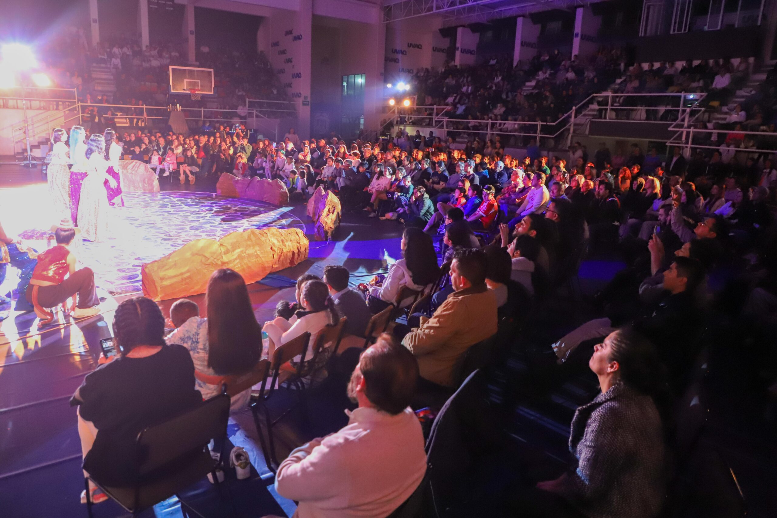 251204 Circo Aladdin-42