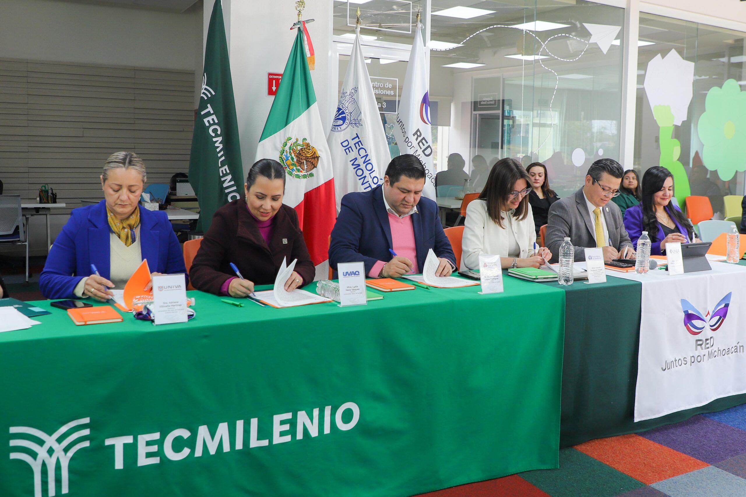 260113 Sesión Red Juntos por Michoacán_-6