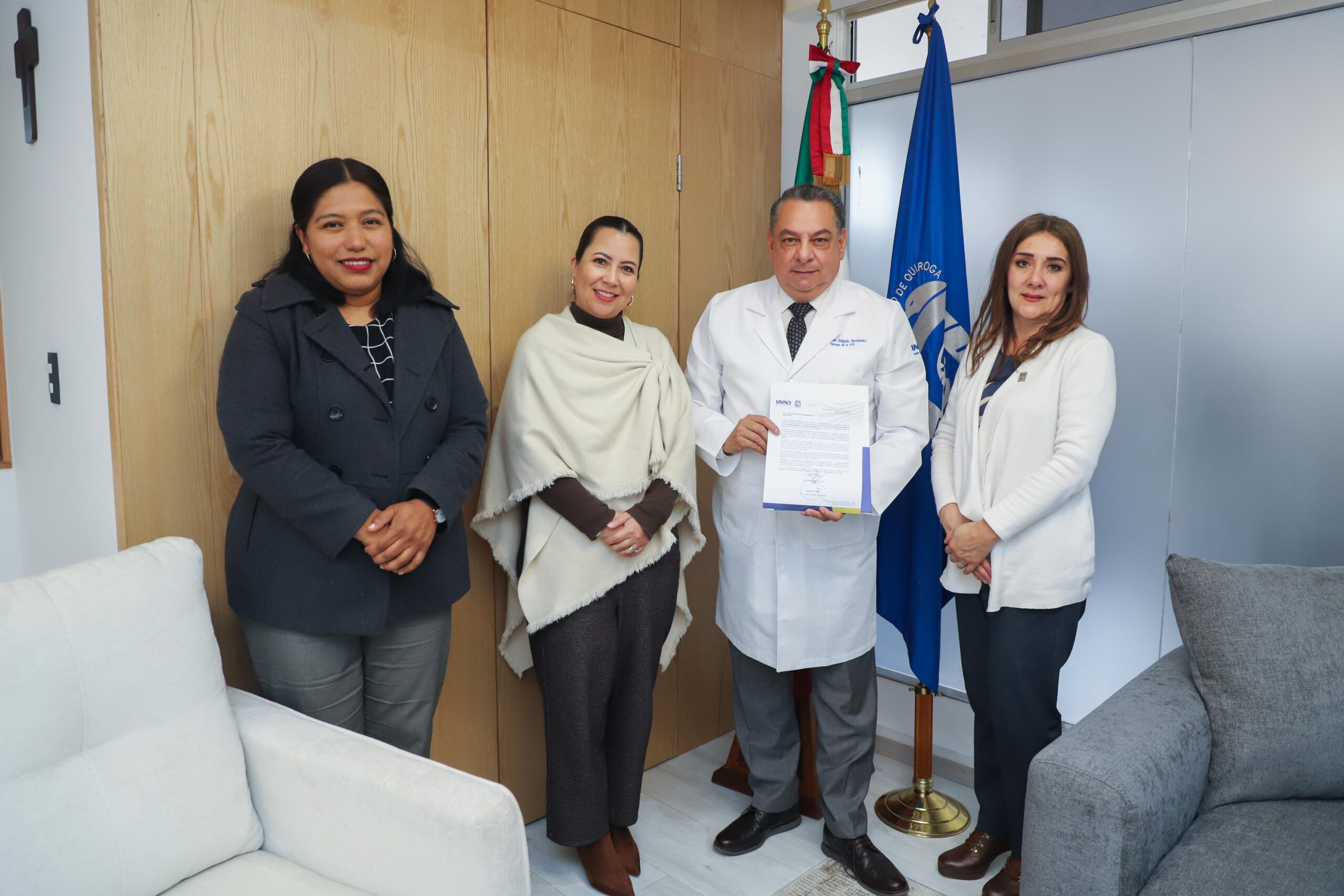 Ratifican al Director de Medicina de la UVAQ