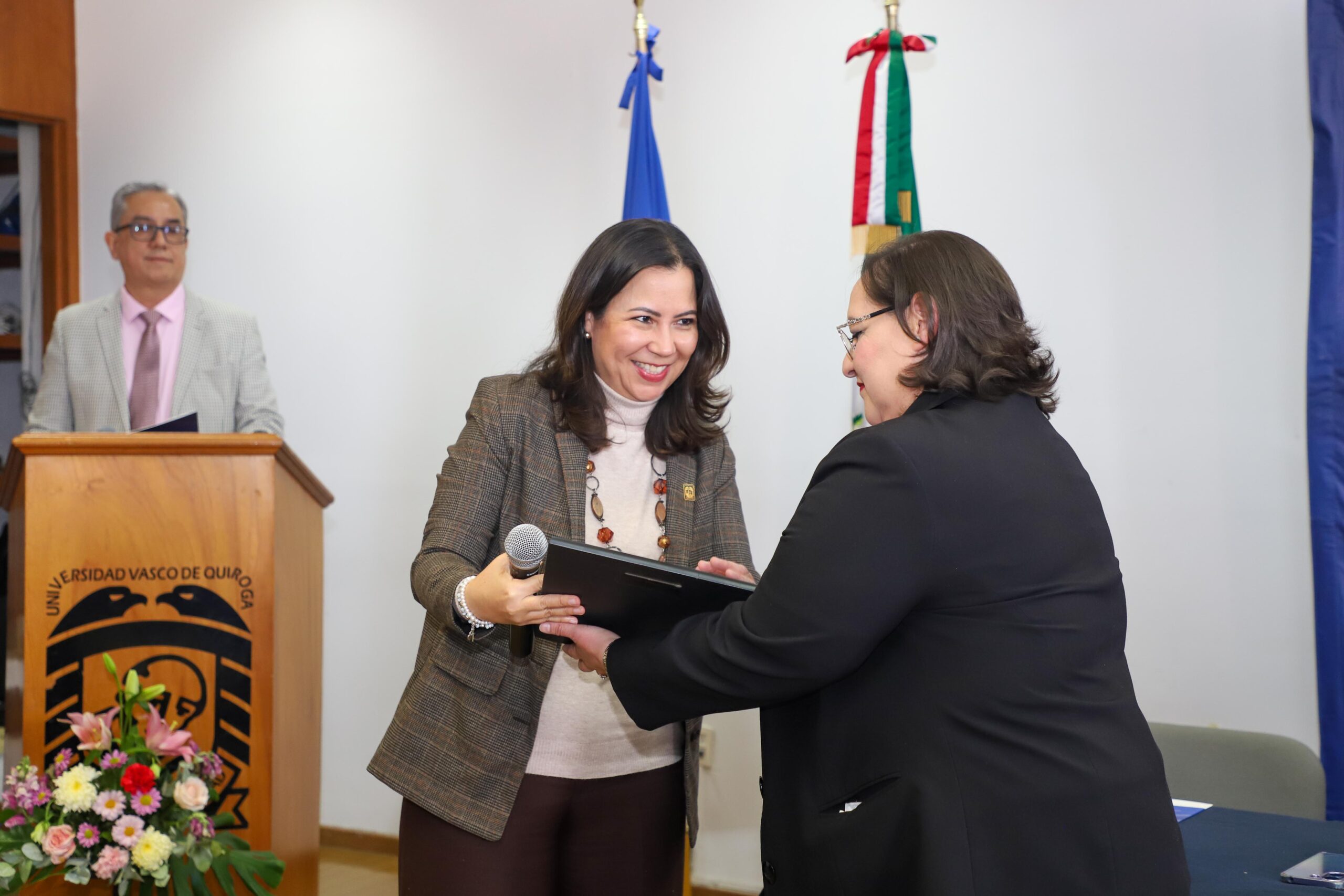 260127 Cambio de dirección psicología UVAQ_-3