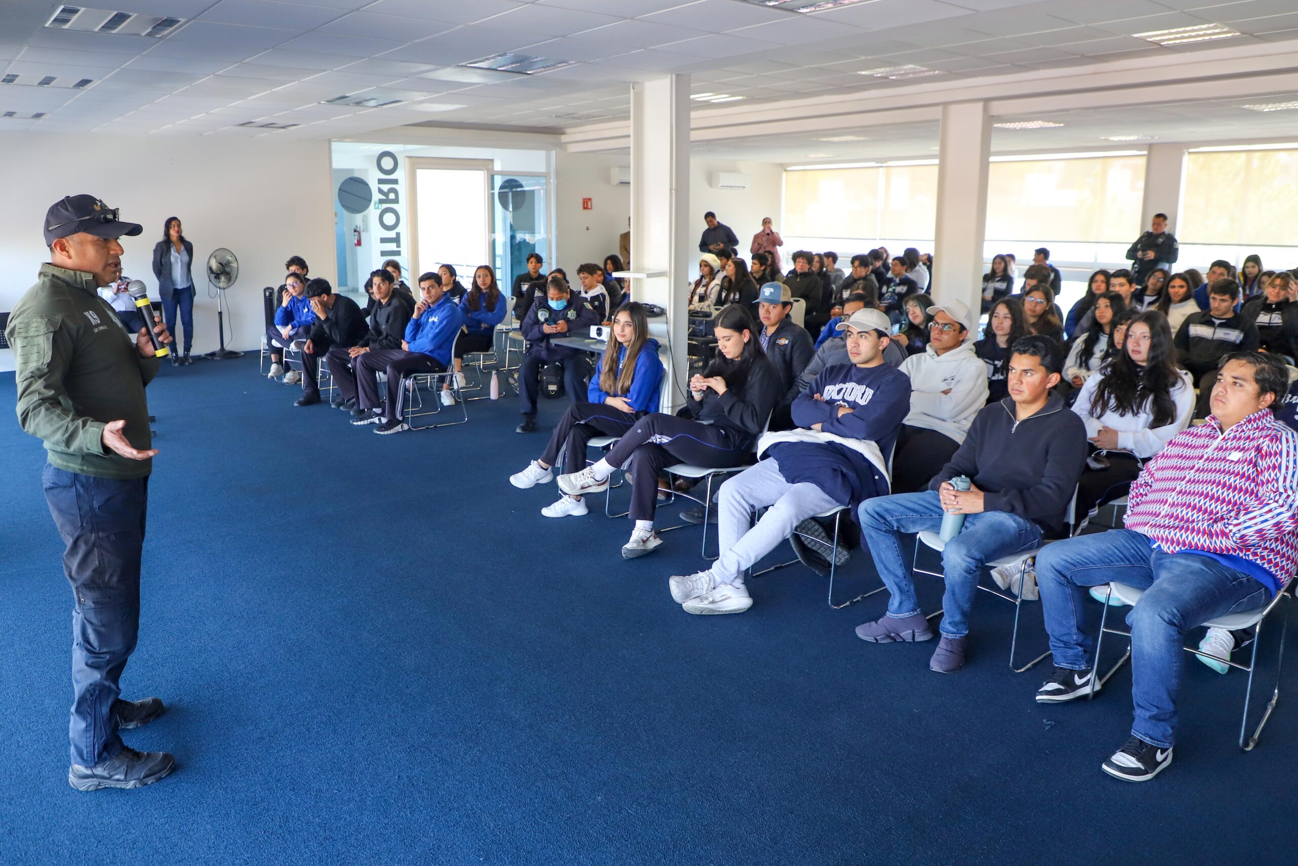 Policía de Morelia y la UVAQ promueven la seguridad entre los estudiantes 