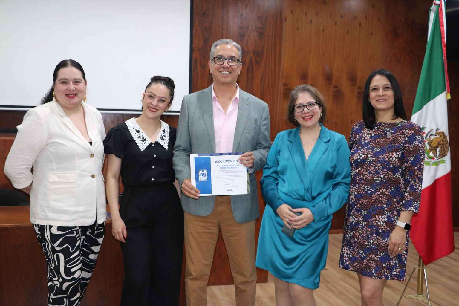 260212 Reconocimiento Docente Asuntos Internacionales-18