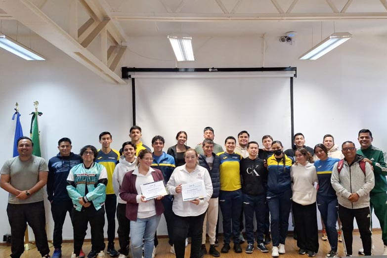 Consejo Preventivo de la Violencia Escolar en el Estado de Michoacán capacita a futuros docentes