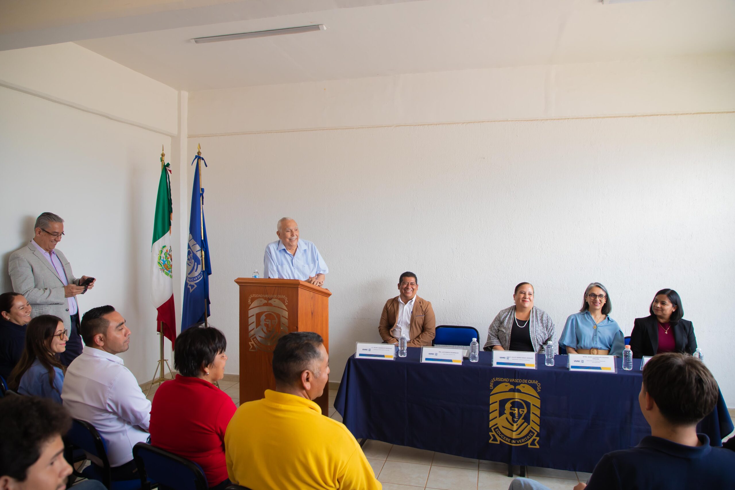 250420 Reconocimiento Ing Luis Ramos_-5