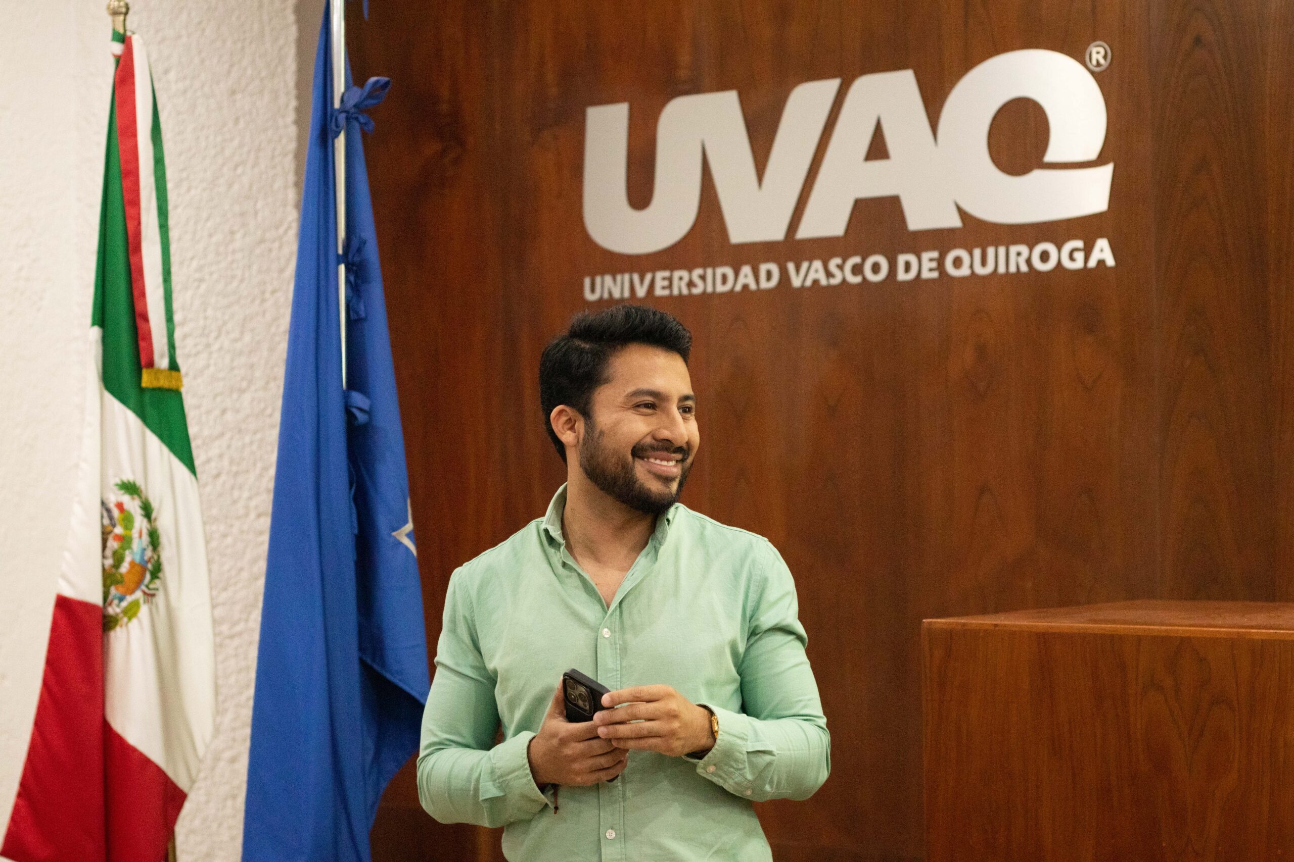 260325 Embajadores Juveniles uvaq-2