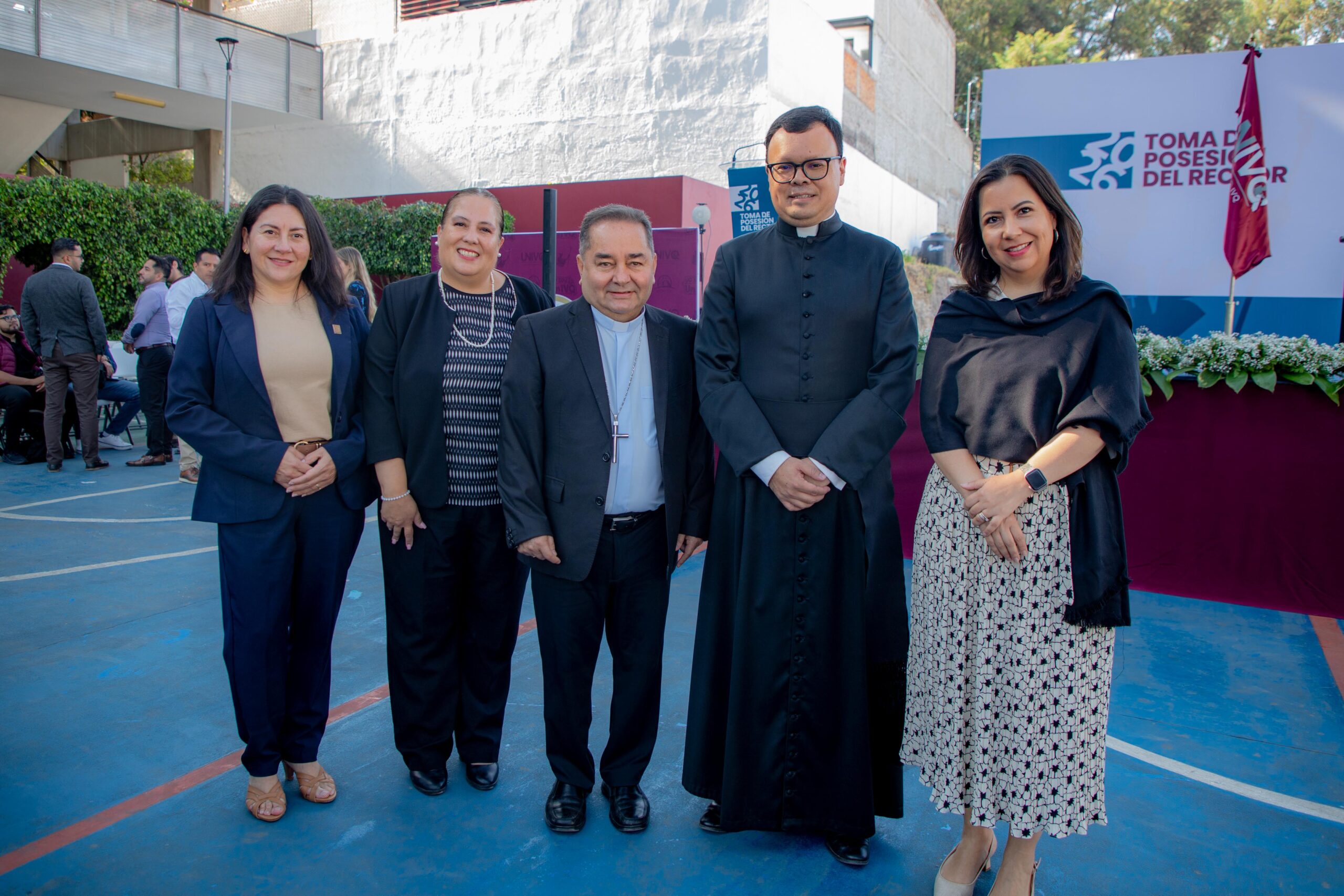 260430 Cambio de Rector UNIVQ-1