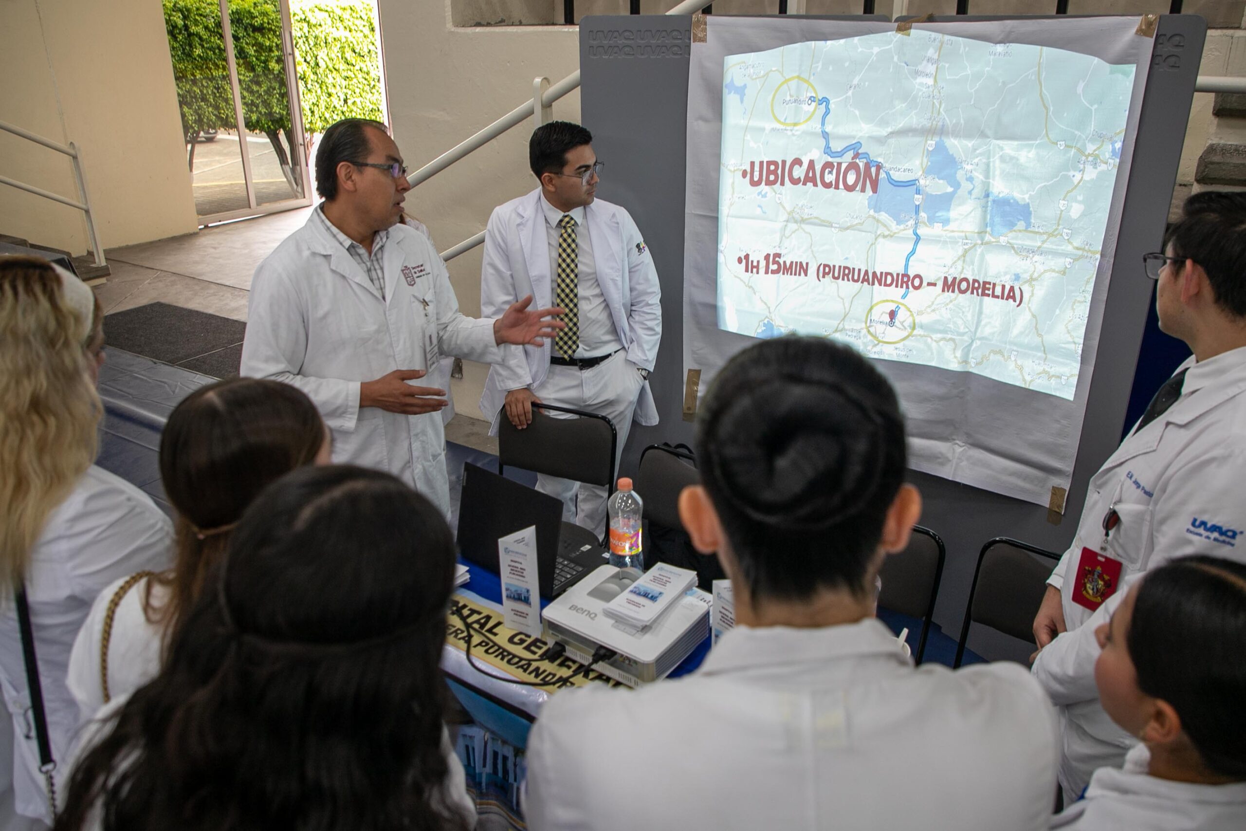 260603 Expo Internado-24